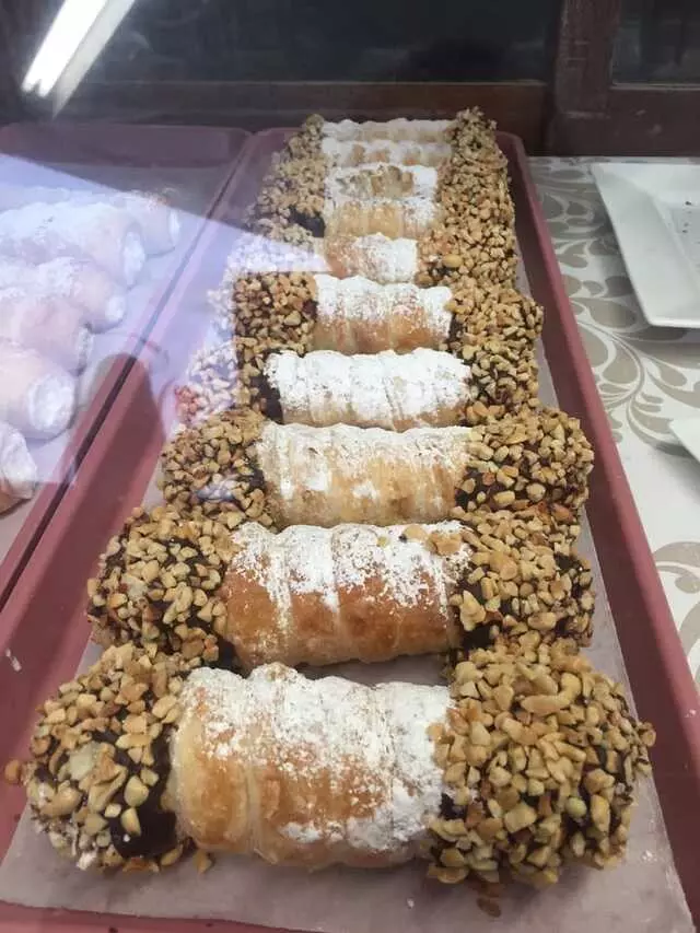 Ann’s Bakery