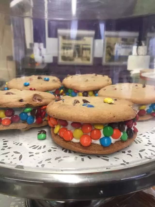 Ann’s Bakery