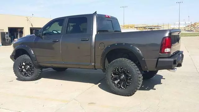 Auto Impressions Inc