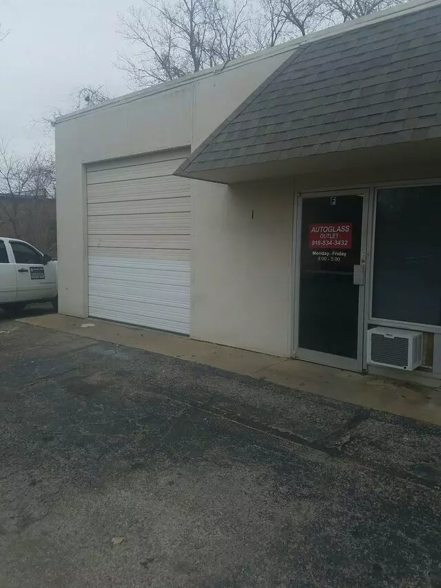 Autoglass Outlet