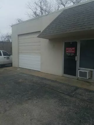 Autoglass Outlet