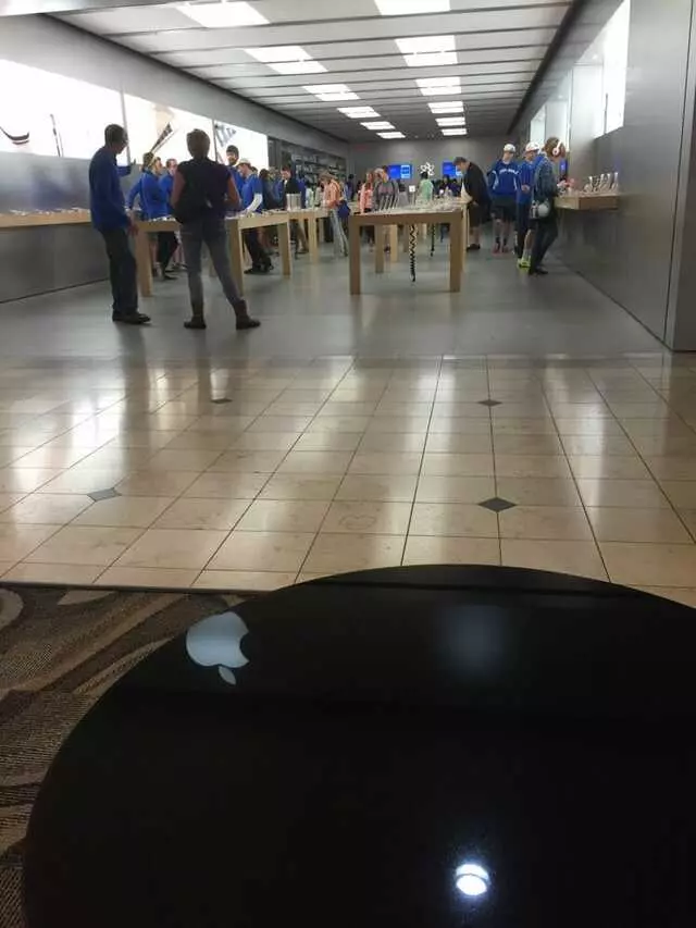 Apple Store