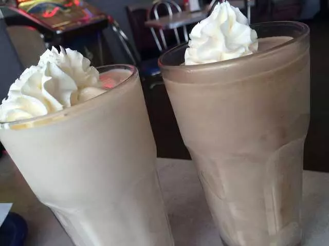 Arnold’s Old Fashioned Hamburgers