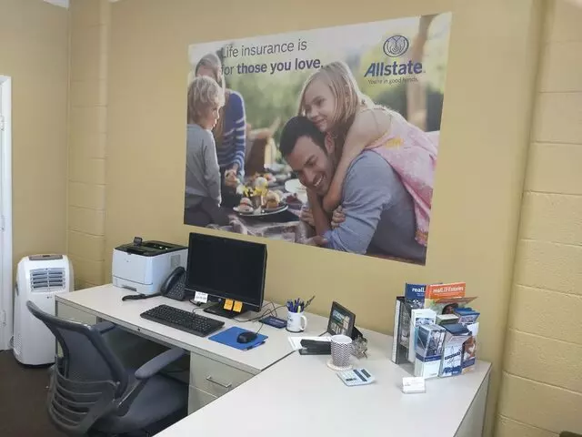 Allstate Insurance Agent: Brian Hinshaw