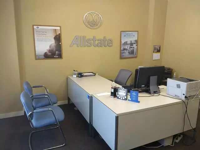 Allstate Insurance Agent: Brian Hinshaw