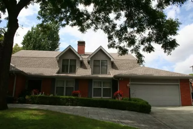 Arrowhead Roofing