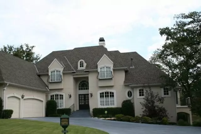 Arrowhead Roofing