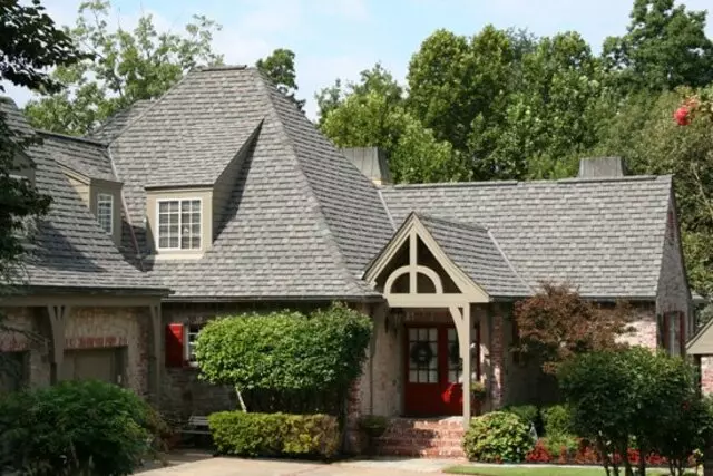 Arrowhead Roofing