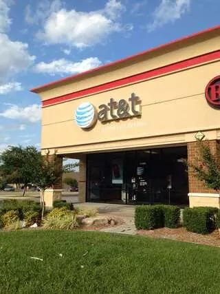 AT&T Authorized Retailer