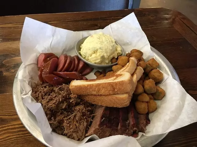 Albert G’s Bar-B-Q