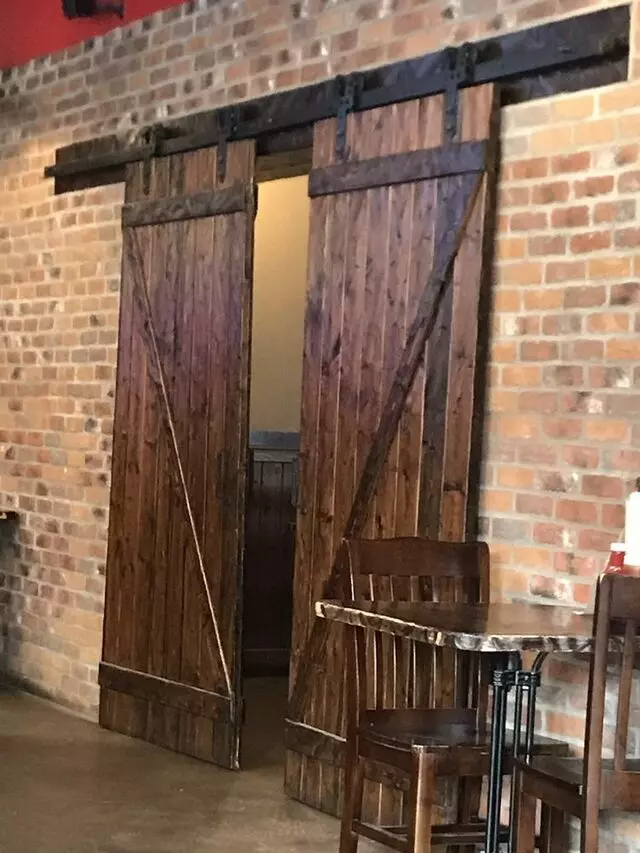 Albert G’s Bar-B-Q
