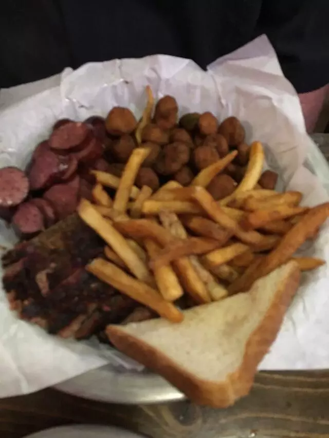 Albert G’s Bar-B-Q