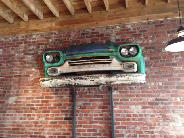 Albert G’s Bar-B-Q