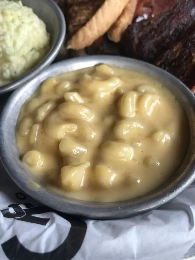 Albert G’s Bar-B-Q