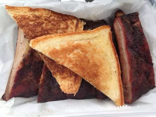 Albert G’s Bar-B-Q