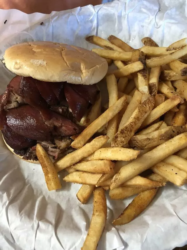 Albert G’s Bar-B-Q