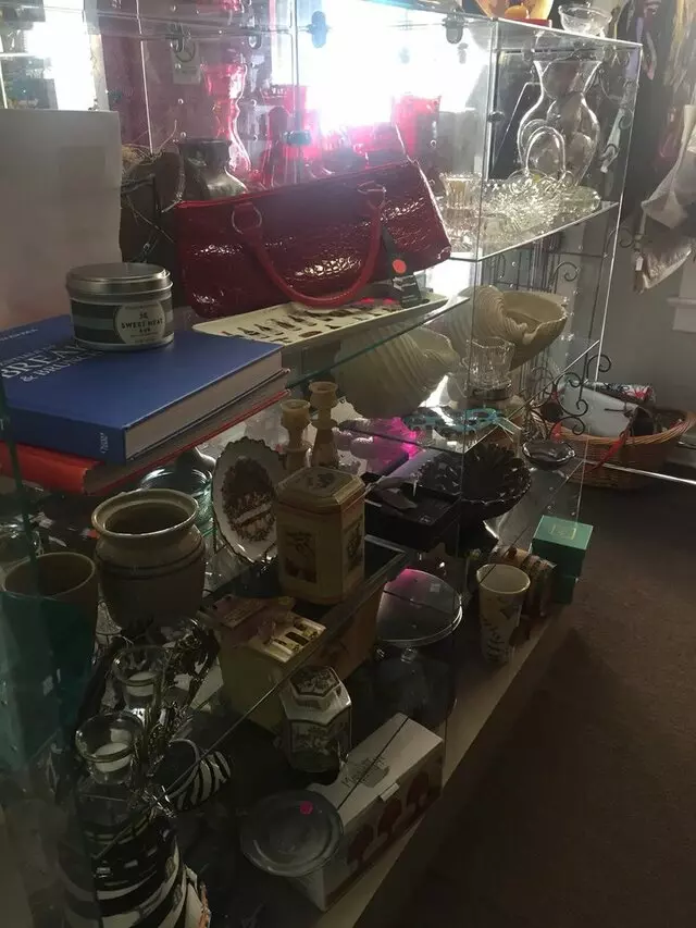 Animal Aid Thrift Store