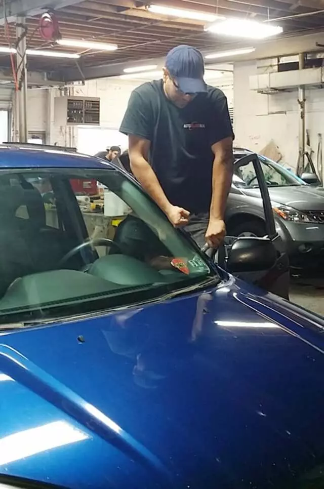 Auto Glass Now - Tulsa