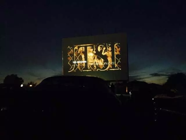 Admiral Twin Drive In