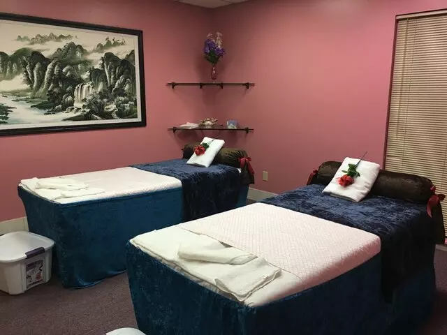 Asia Foot Massage