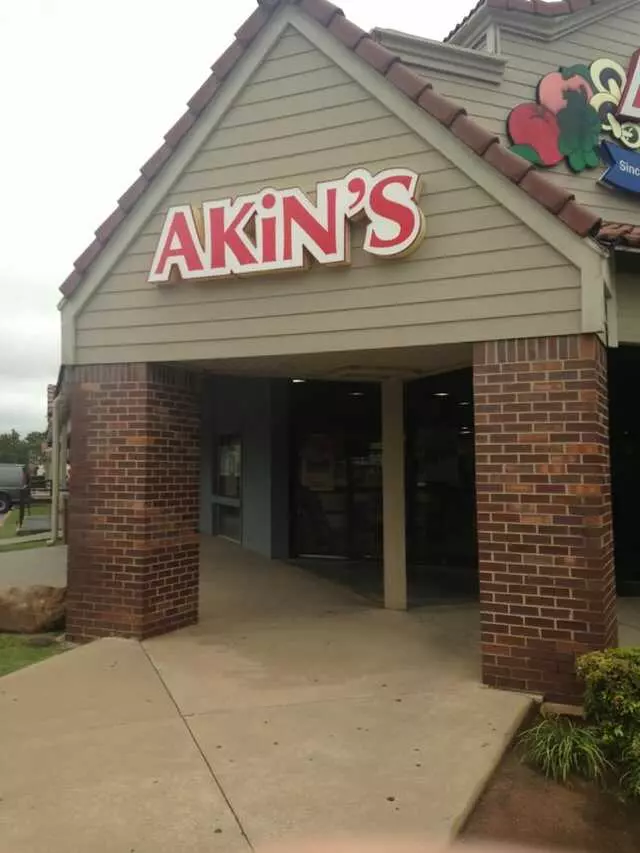 AKiN&apos;S Natural Foods