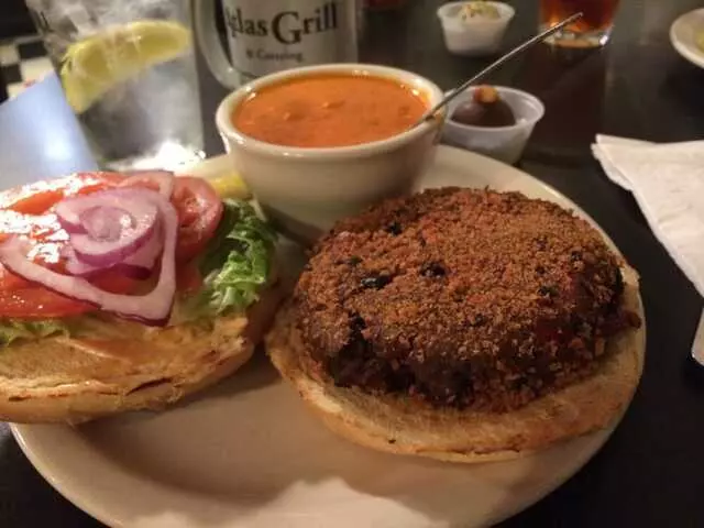 Atlas Grill