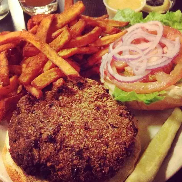 Atlas Grill