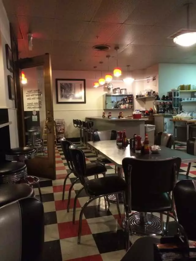 Atlas Grill