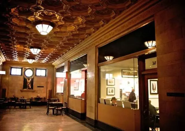 Atlas Grill
