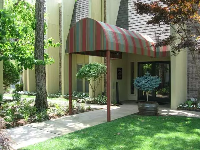 5400 South Apartments