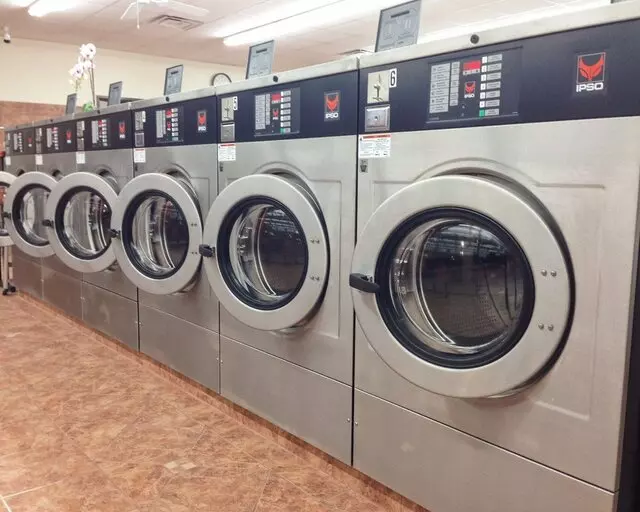 31st Wash-N-Dry