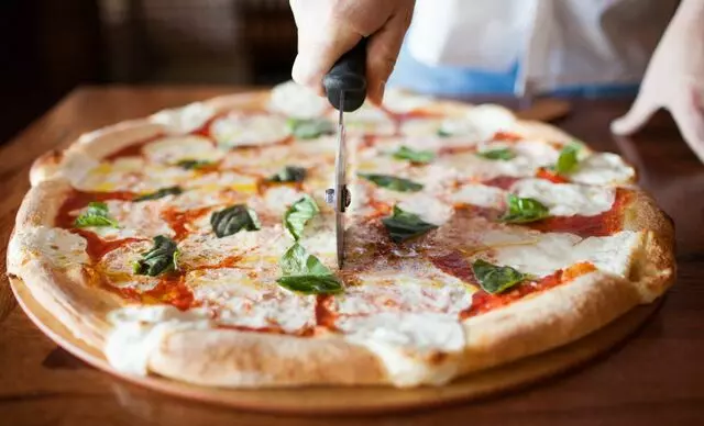 Andolini’s Sliced